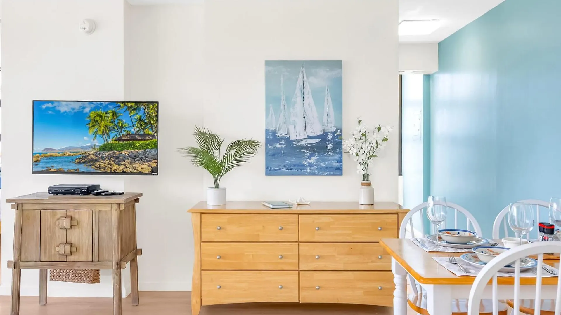 Aloha Hawaii, Waikiki Condo With Great Mountain Views & Free Parking! Honolulu United States